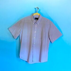 Men’s Large, Light Blue Vineyard Place button up shirtt